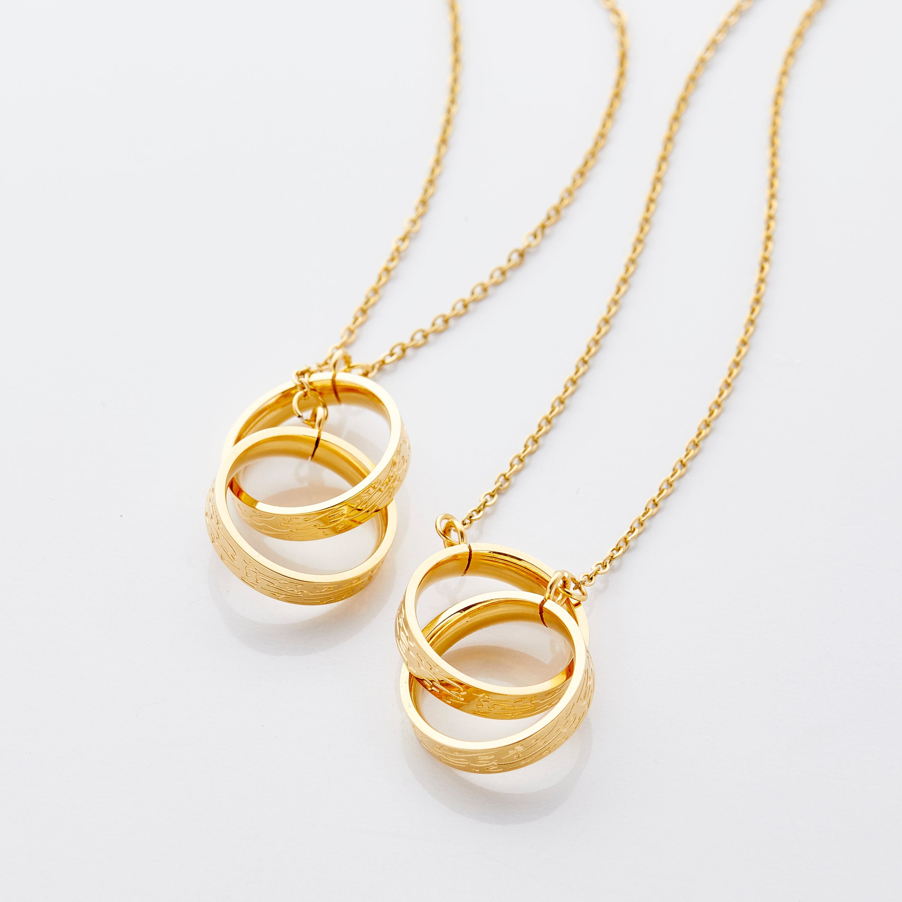 Best Friends - Hold on - Interlaced Necklace Set